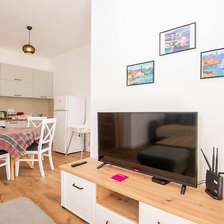 Al Mare Apartments โกตอร์ ภายนอก รูปภาพ