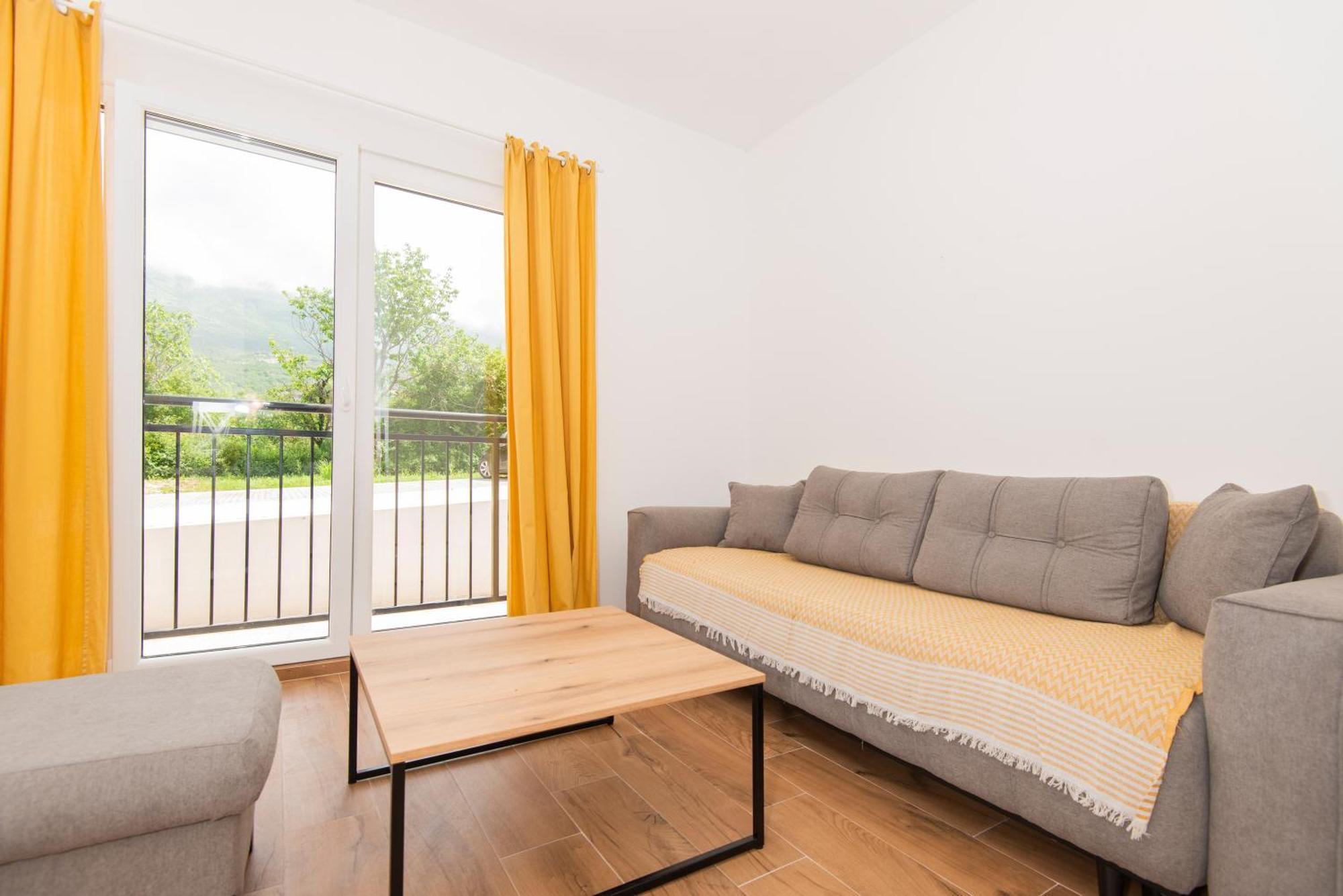 Al Mare Apartments โกตอร์ ภายนอก รูปภาพ