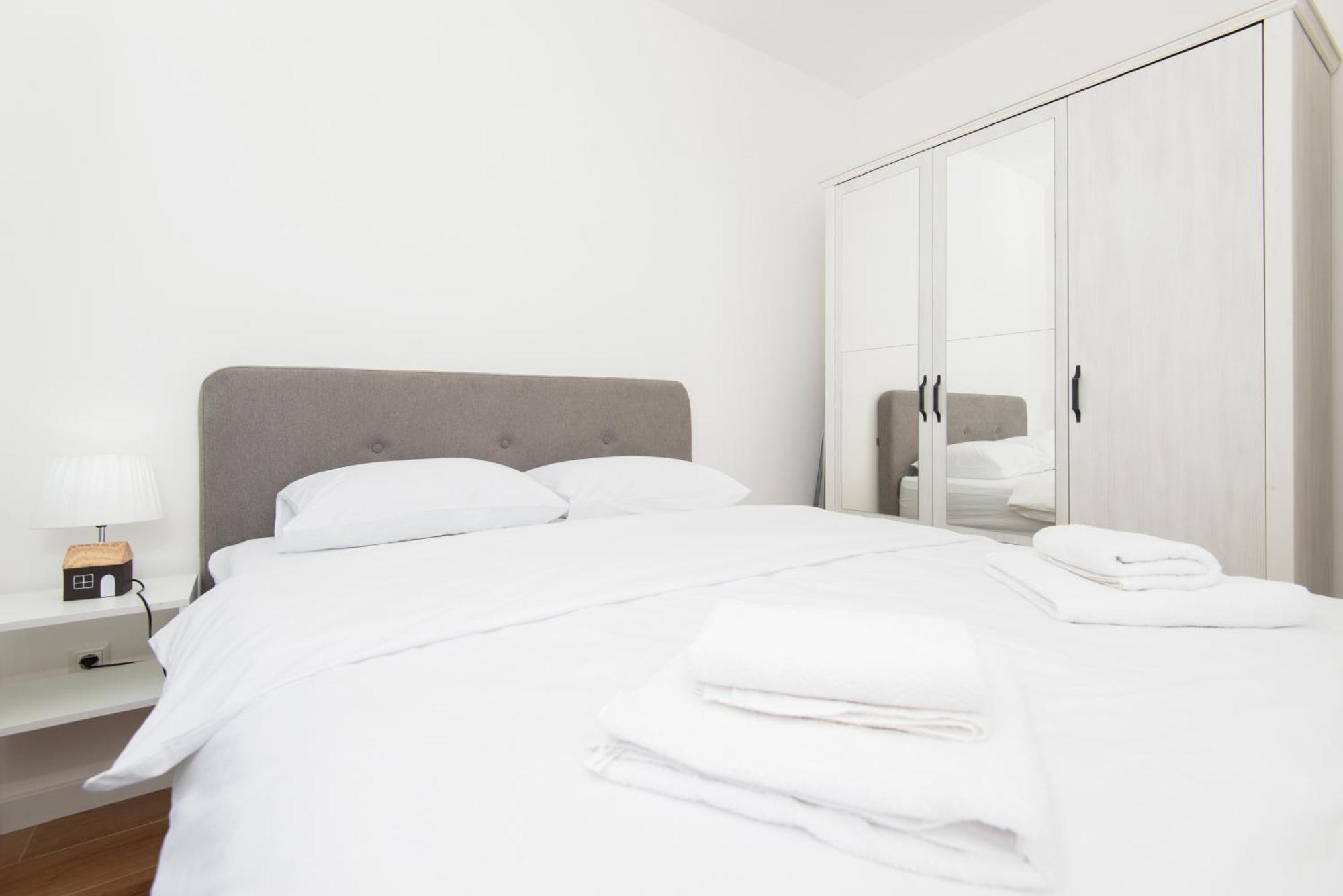 Al Mare Apartments โกตอร์ ภายนอก รูปภาพ
